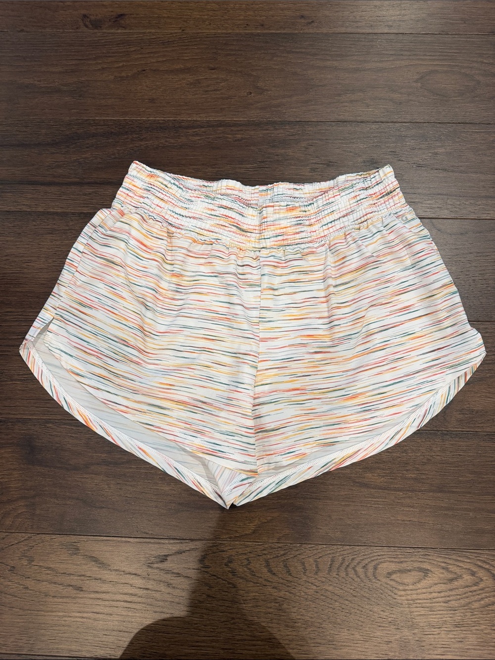 DSG Women's Mid Rise 3" Stride Run Shorts, Space Dye White Mediumu - C3-225